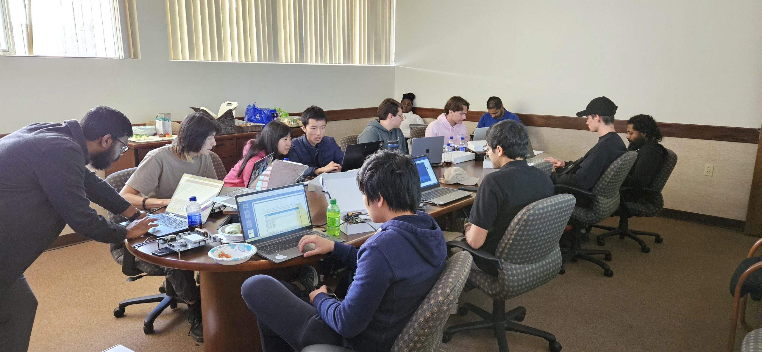 IoT Students Club Leads Hands-On Hardware Workshop